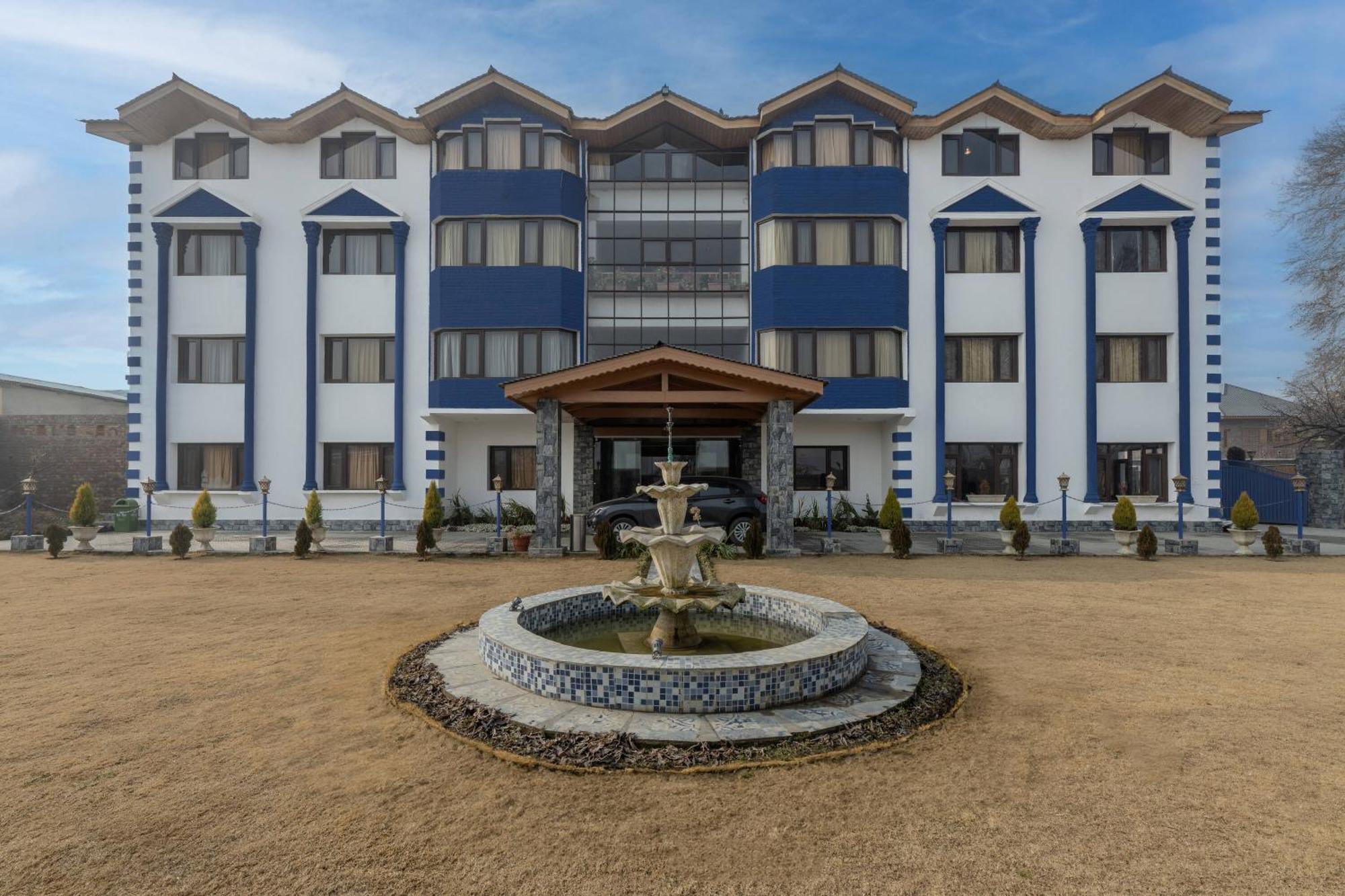 Echor Kashmir Holidays Resort Srinagar Exterior photo